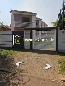 Sobrado em condomínio na Neva